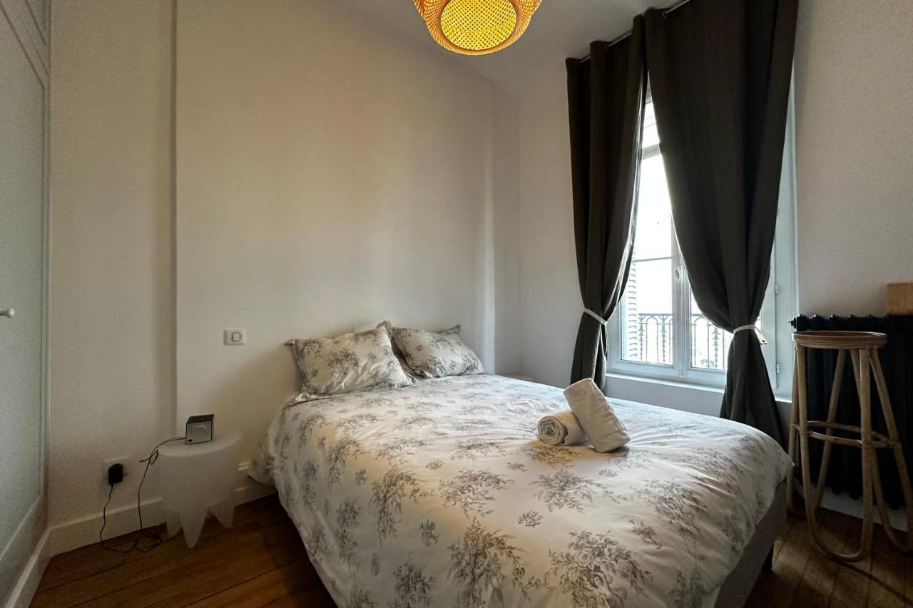 In The Beautiful Districts Of Tours A "Particular" With Great Comfort Villa Exterior photo